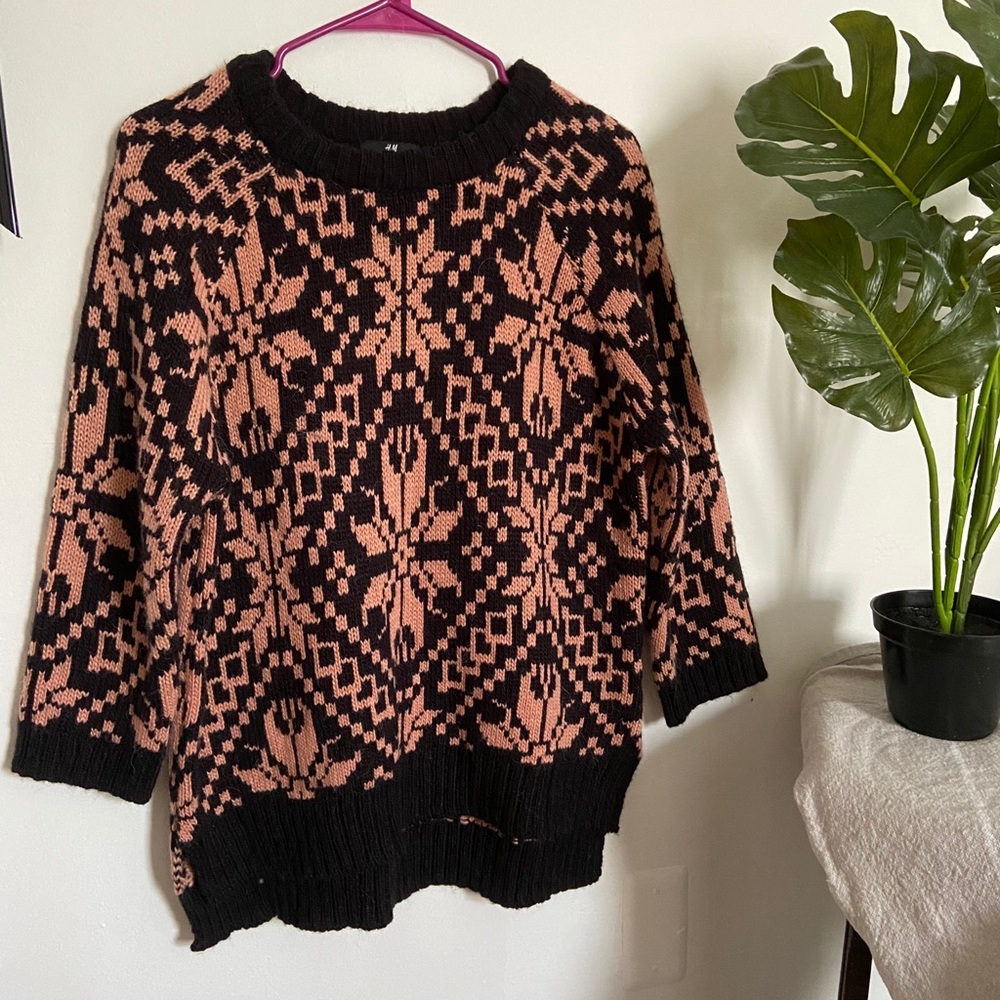 H&M Sweater